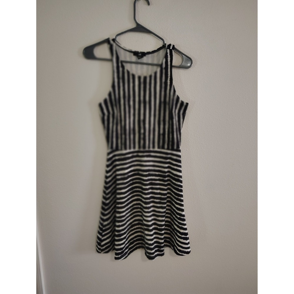 HM‎ Womens Black White Striped Sleeveless Fit Flare Skater Mini Dress Small